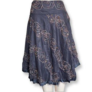 Y2K VINTAGE SKIRT WITH REAL SEA CRAFT AND EMBROIDERED